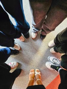 Dažādo kurpju diena Mālpils vidusskolā